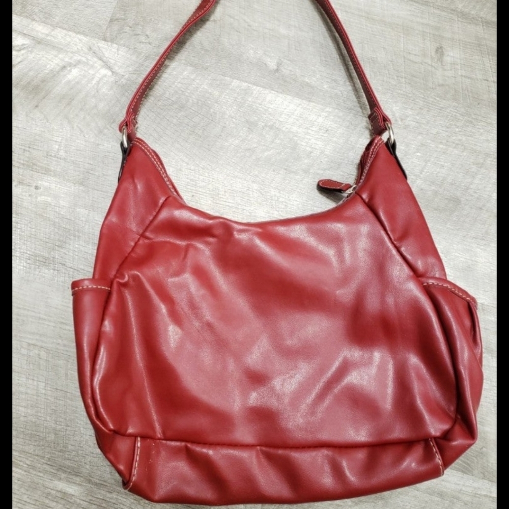 🆕️NWOT Red Shoulder Purse with a built-in wallet on front - Picture 3 of 15